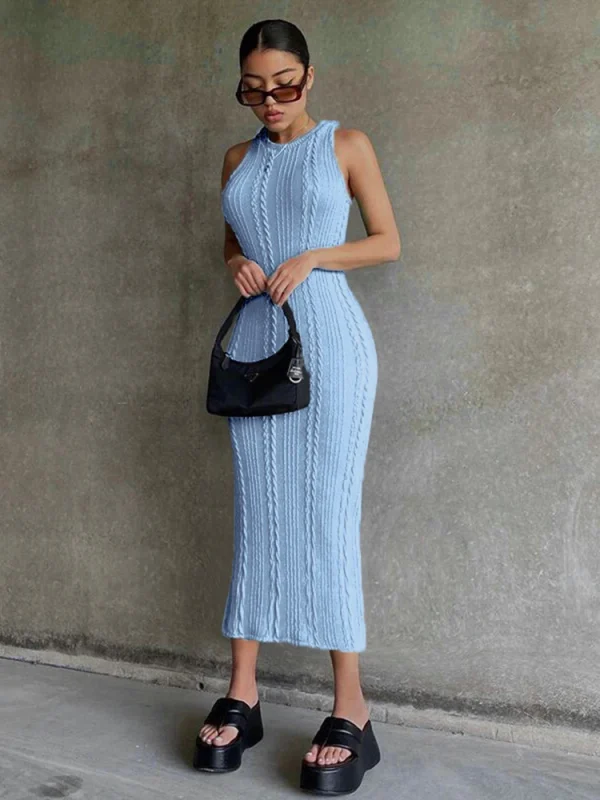 Hugcitar Crochet Sleeveless O-Neck Bodycon Solid Sexy Sweater Dress 2023 Summer Women Streetwear Party Club Elegant Clothing Y2K 3