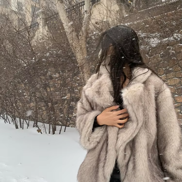 Lautaro Autumn Winter Oversized Loose Casual Luxury Soft Thick Warm Hairy Faux Fox Fur Coat Women Long Sleeve Fluffy Jacket 2024 5