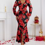 Ladies' V-neck Floral Print Fashionable Hip Hugging Dress