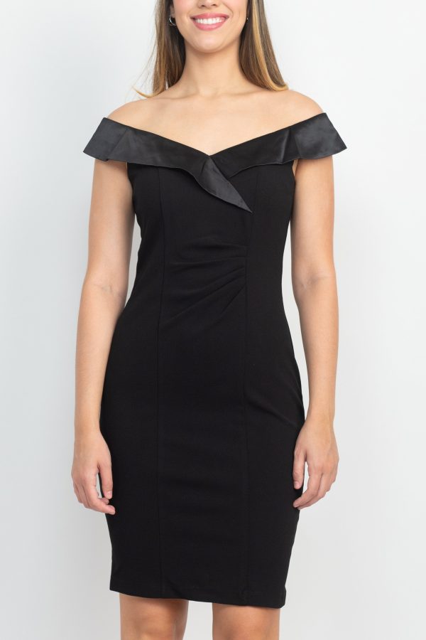 SL Fashion Off Shoulder Sleeveless Bodycon Zipper Back Ruched Bodice Detail Jersey Dress - Image 2
