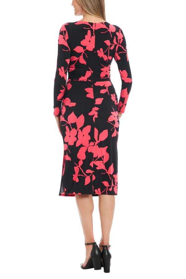 London Times Crew Neckline Long Sleeves Ruched Side Slit Straight Fit Midi Sheath Silhouette Dress - Image 3