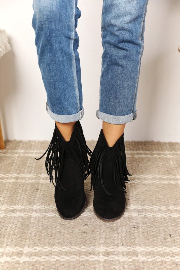 Women's Cowboy Boots: Must-Have Stylish Fringe Design - Image 5