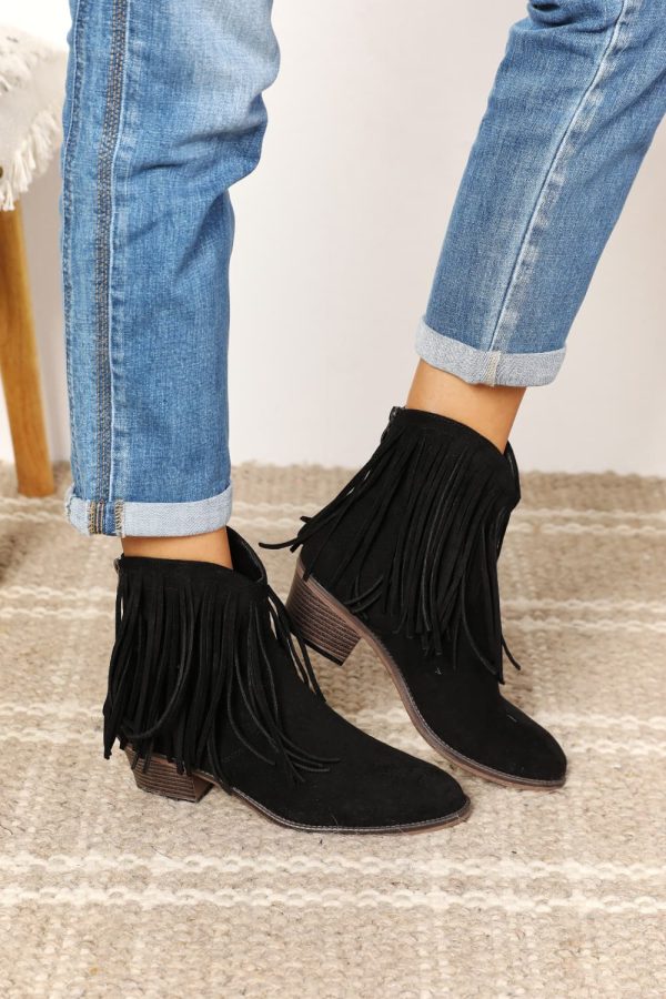 Women's Cowboy Boots: Must-Have Stylish Fringe Design - Image 12