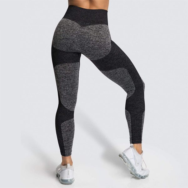 Lycra Seamless Yoga Set: Exclusive Fit for Effortless Workouts - Image 12