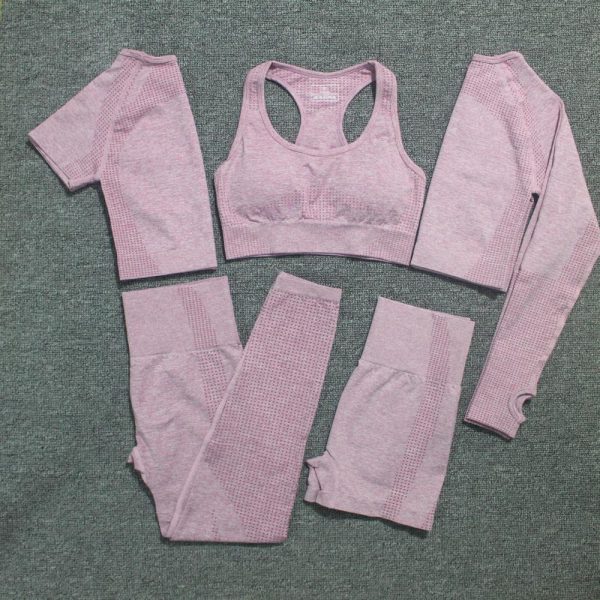 Seamless Yoga Set: Must-Have, Quick-Dry Women’s Activewear - Image 31