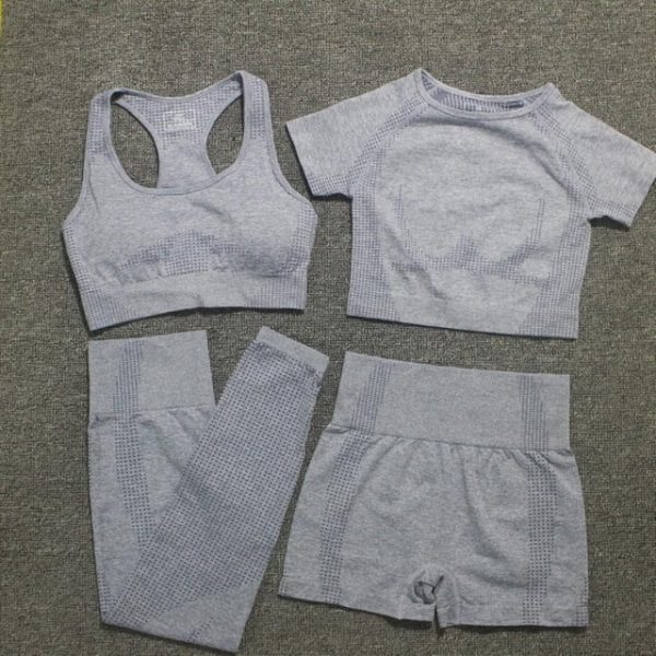 Seamless Yoga Set: Must-Have, Quick-Dry Women’s Activewear - Image 23