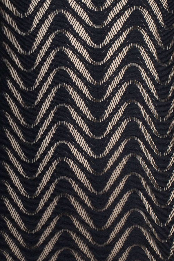 Wave Pattern Knit Dress – Breathable Comfort & Versatile Style - Image 4