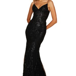 Corset-Style Gown: Structured Bodice for Hourglass Perfection