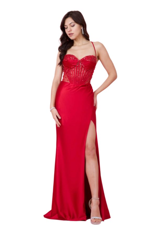 Full‑Length Beaded Gown: Hand‑Crafted Sparkle & Sculpted Fit - Image 50