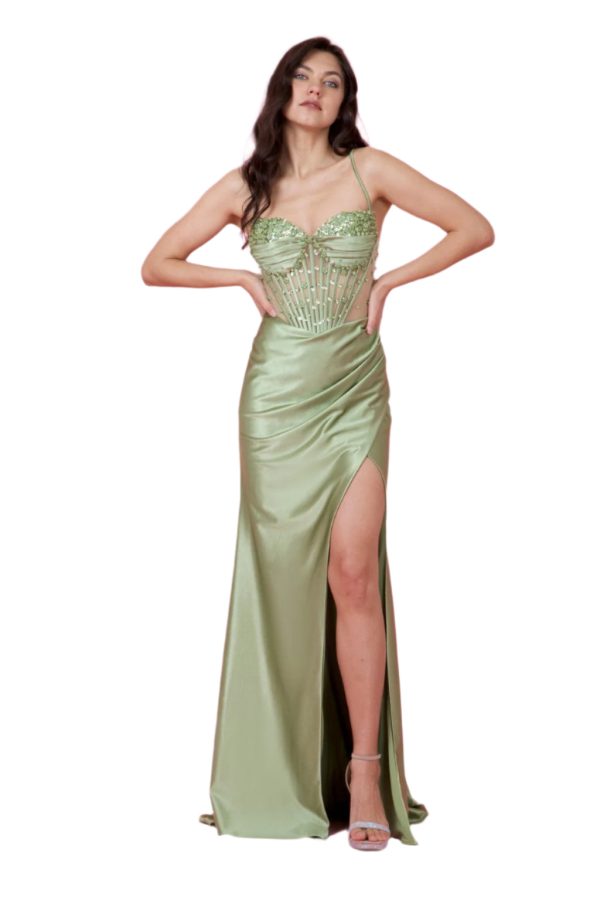 Full‑Length Beaded Gown: Hand‑Crafted Sparkle & Sculpted Fit - Image 17