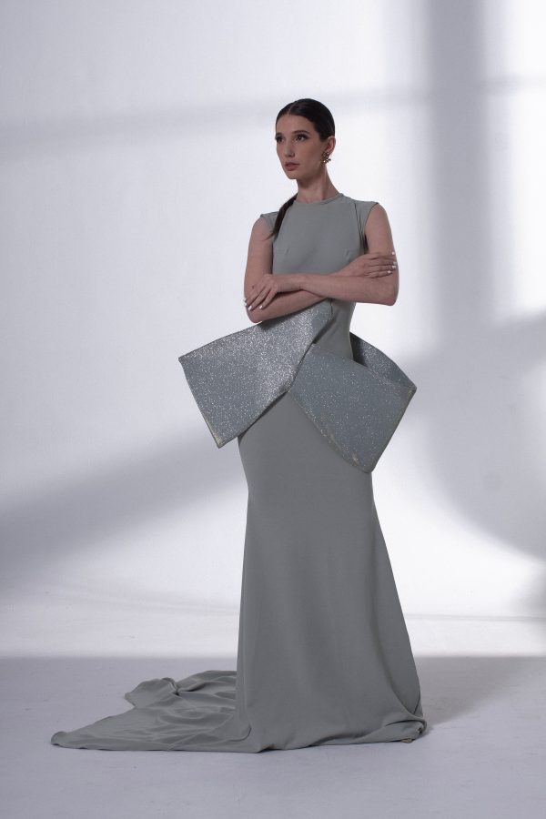 Structured Tie-Back Dress: Classic Tailor, Modern Twist - Image 3