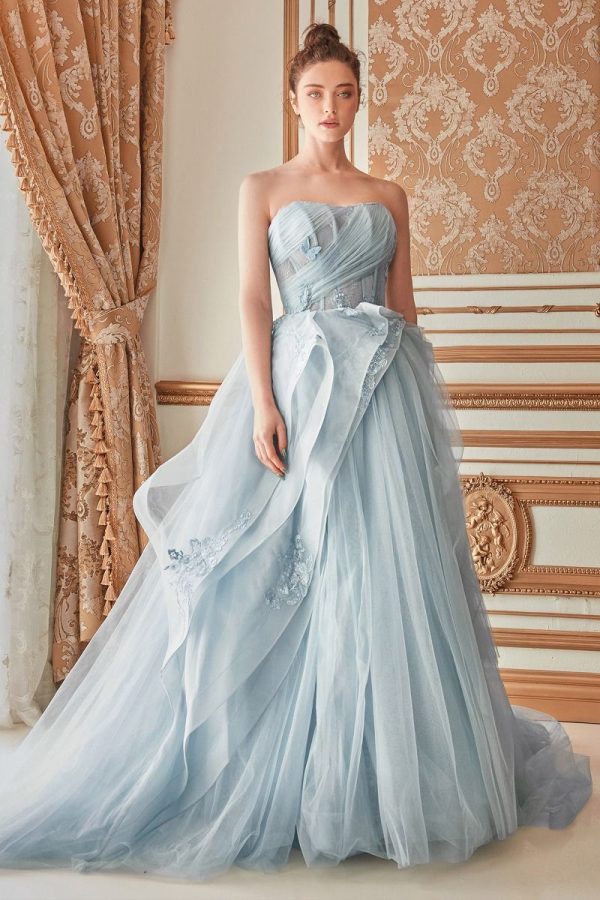 Strapless Layered Tulle: Boned Bodice & Airy Layers - Image 2