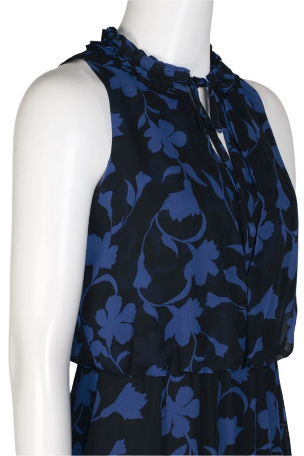 floral chiffon dress – mock‑neck, tie pleats & tiered hem - Image 5