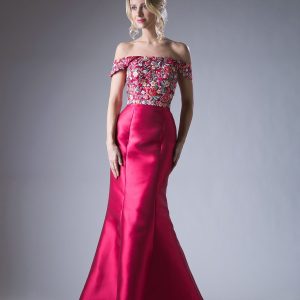Mermaid dress with dropped shoulders – Off‑shoulder elegance