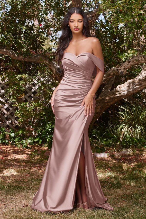 Stretch Jersey Dress: Curvy Comfort & Evening Drama - Image 2