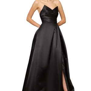Full-Length Black Formal Gown Sweetheart Neckline & A-Line