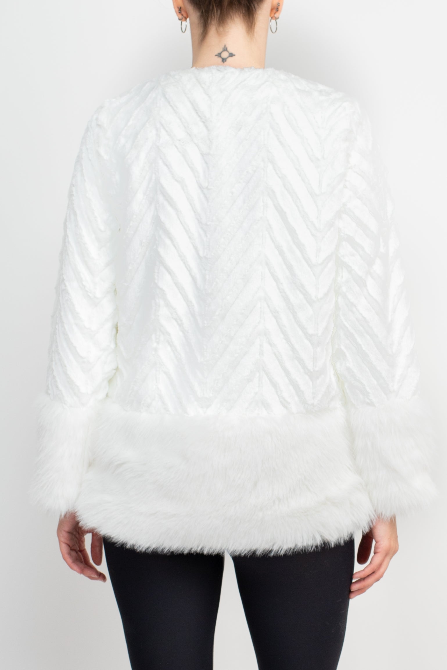 Nina Leonard Crew Neck Long Sleeve Hook Closure Textured Faux Fur Coat Jacket - Image 4
